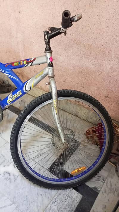 blue bi cycle for boys
