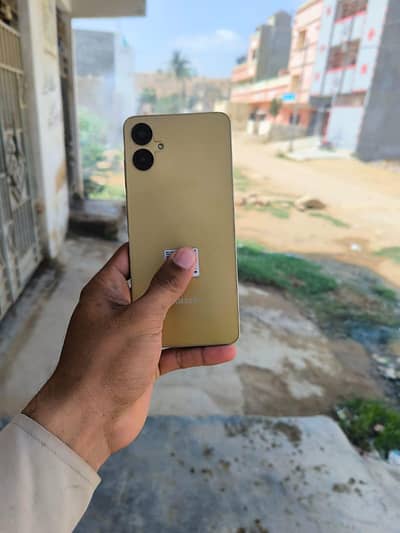 Samsung A06 4/64 urgent sale