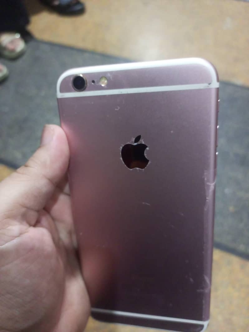 Apple iPhone 6 Plus 1
