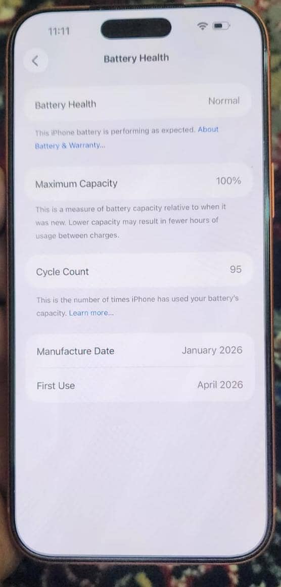Apple iPhone 17 Pro Max 4