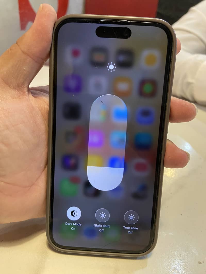 Apple iPhone 15 Pro 1