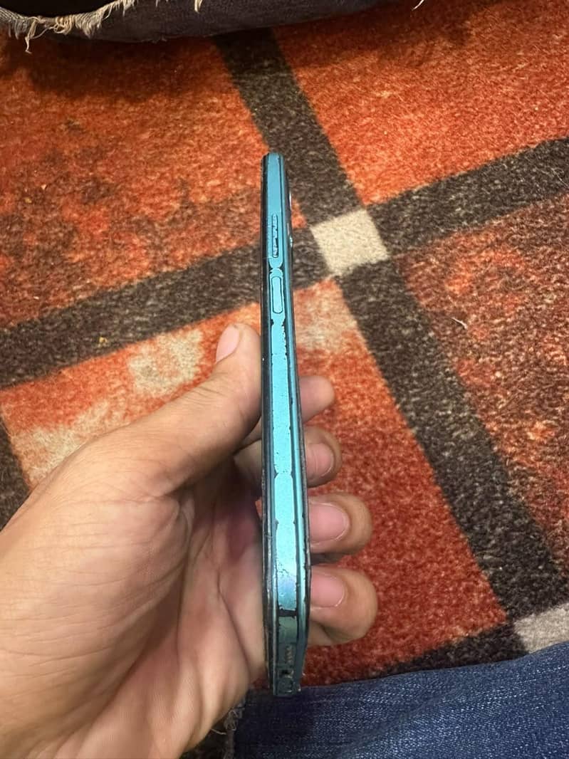 Infinix Note 11 4