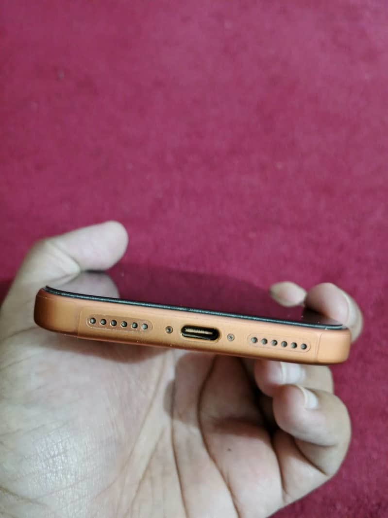 Apple iPhone 17 Pro Max 2