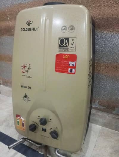 Golden Fuji geyser 8 ltr