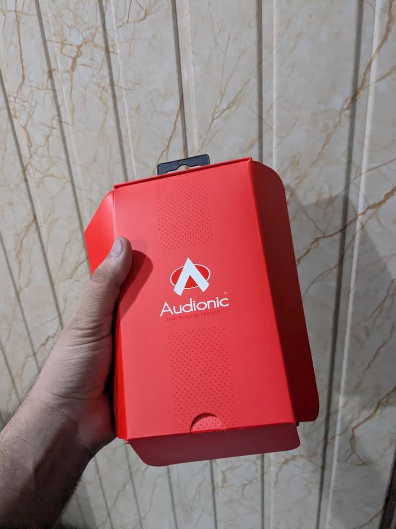 Audionic 595 all ok never opened 3