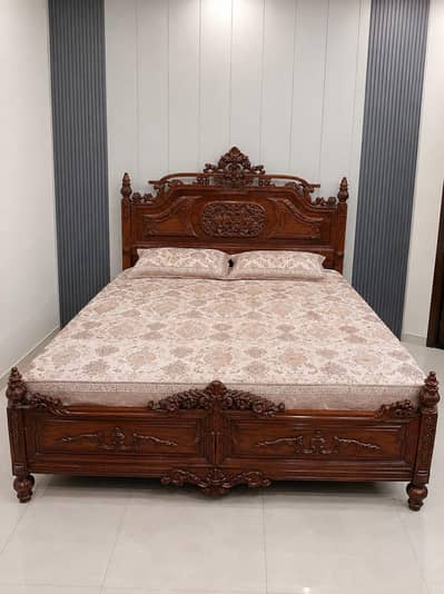 sheesham /Tali Solid Chinioti Bed Side Table + Dressing Table
