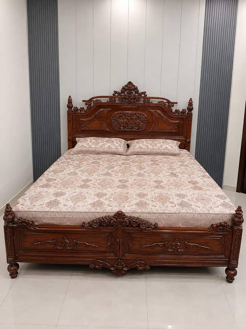 sheesham /Tali Solid Chinioti Bed Side Table + Dressing Table 0