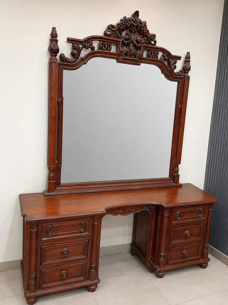 sheesham /Tali Solid Chinioti Bed Side Table + Dressing Table 1