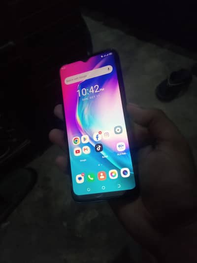 Tecno Spark 4
