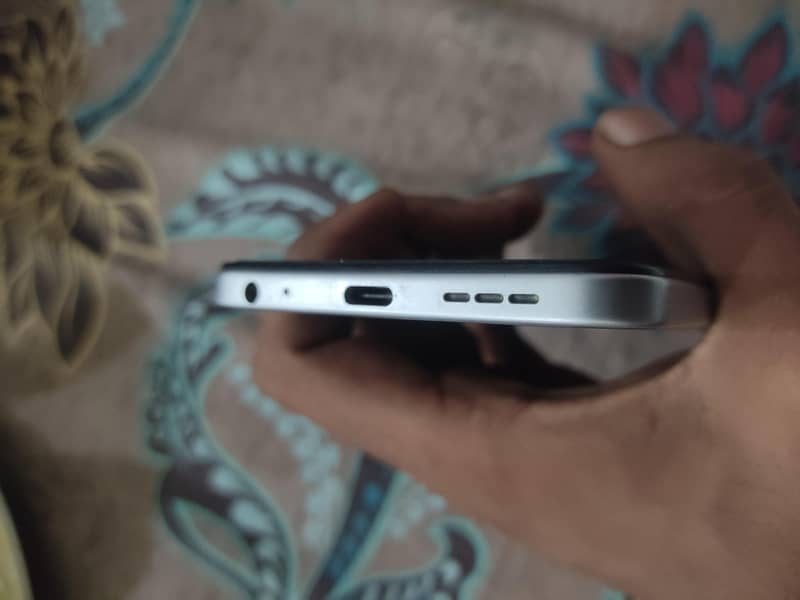 tecno 40 3
