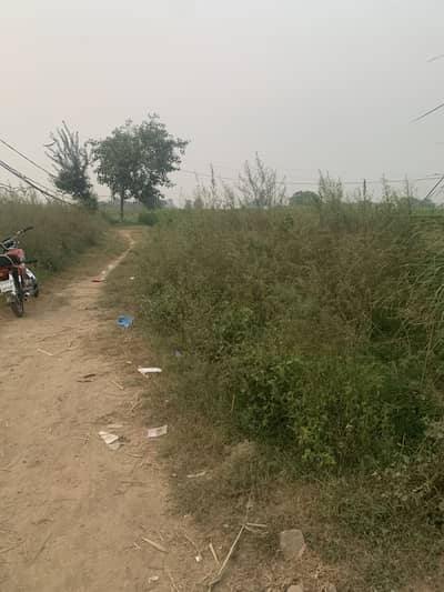 Corner plot. 4.25 marla plot, nandipur nahar , bally wala road
