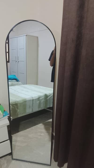 stand Mirror