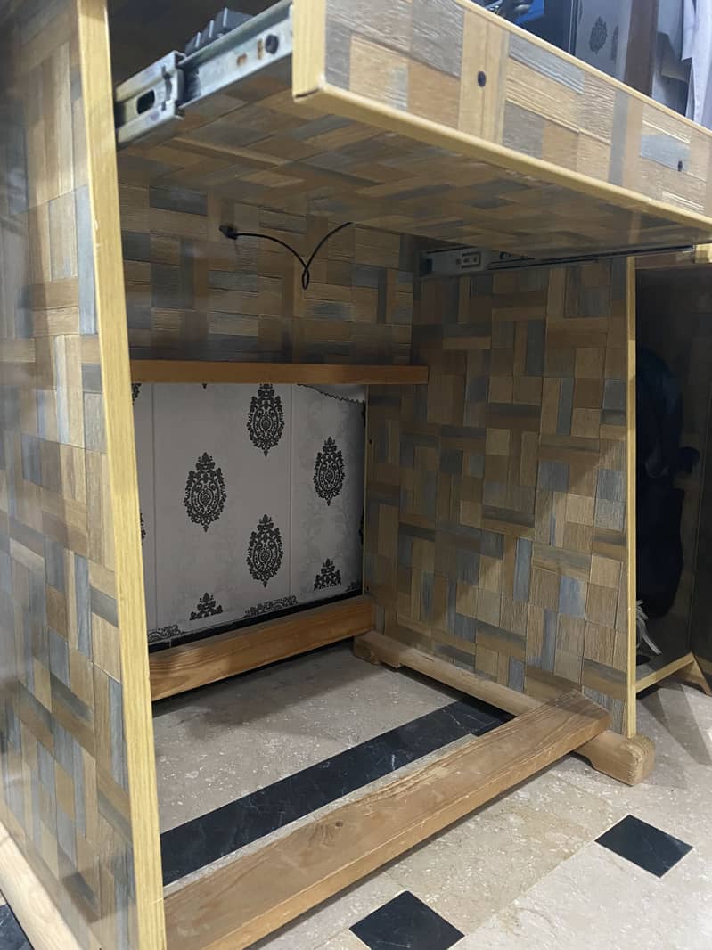 Complete Setup + Table + Original Boxes + Free Items 12