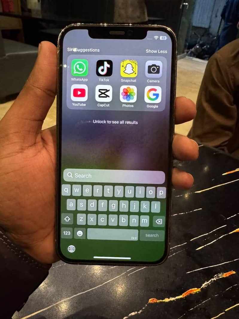 Apple iPhone 12 Pro 2
