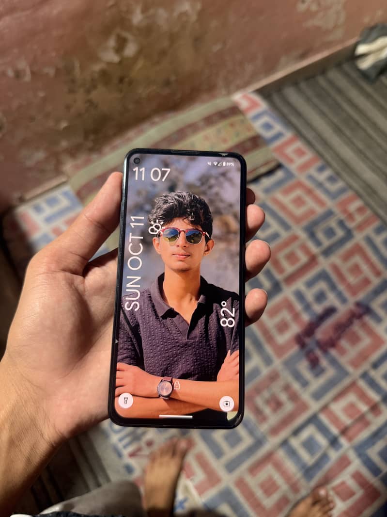 Google Pixel 5a 0