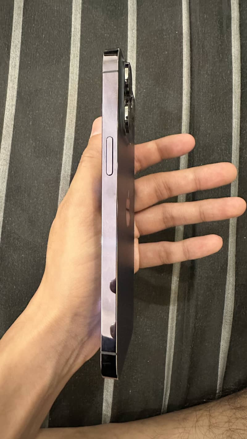 Apple iPhone 14 Pro Max 7