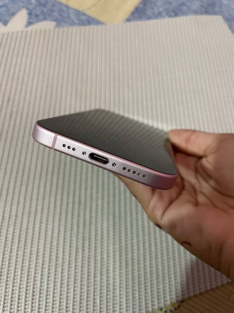Apple iPhone 15 1