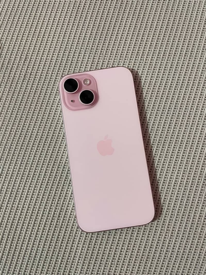 Apple iPhone 15 8