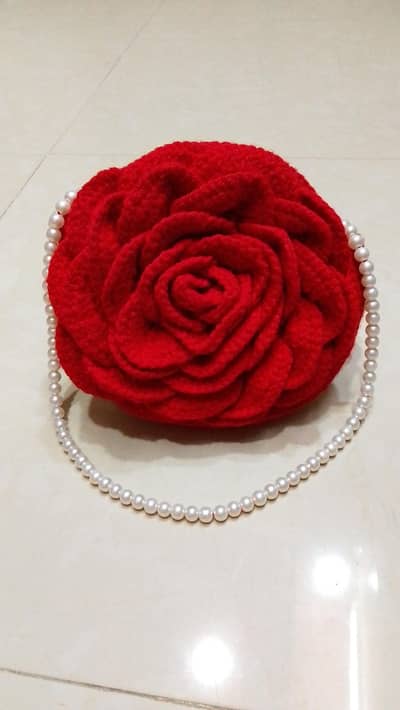 crochet rose  bag