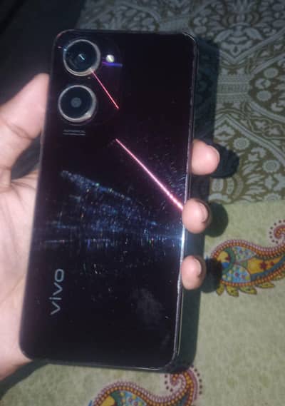Vivo Y18