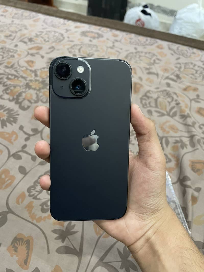 Apple iPhone 14 13