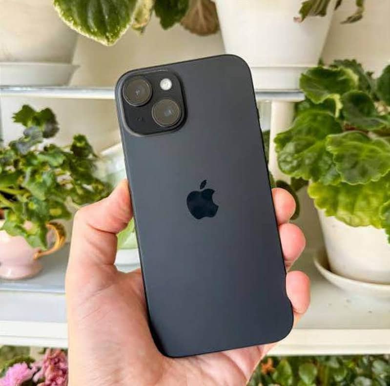 Apple iPhone 15 plus 0