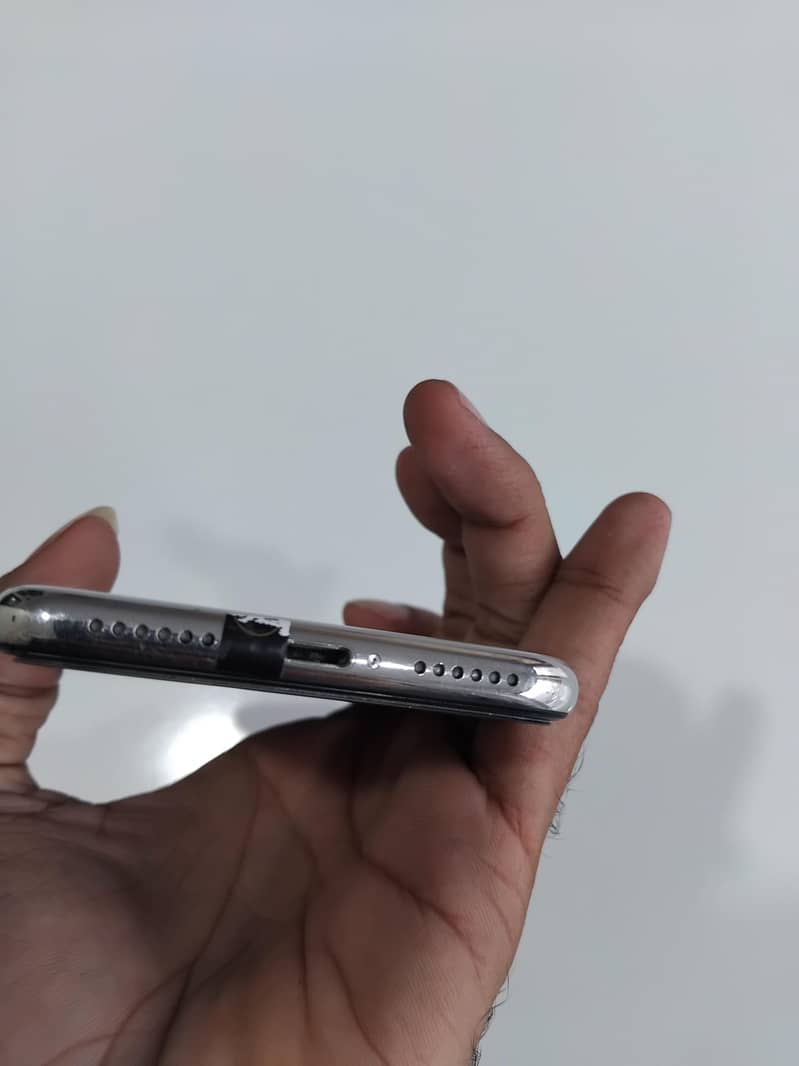 Apple iPhone X 1