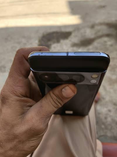 Google Pixel 8 Pro