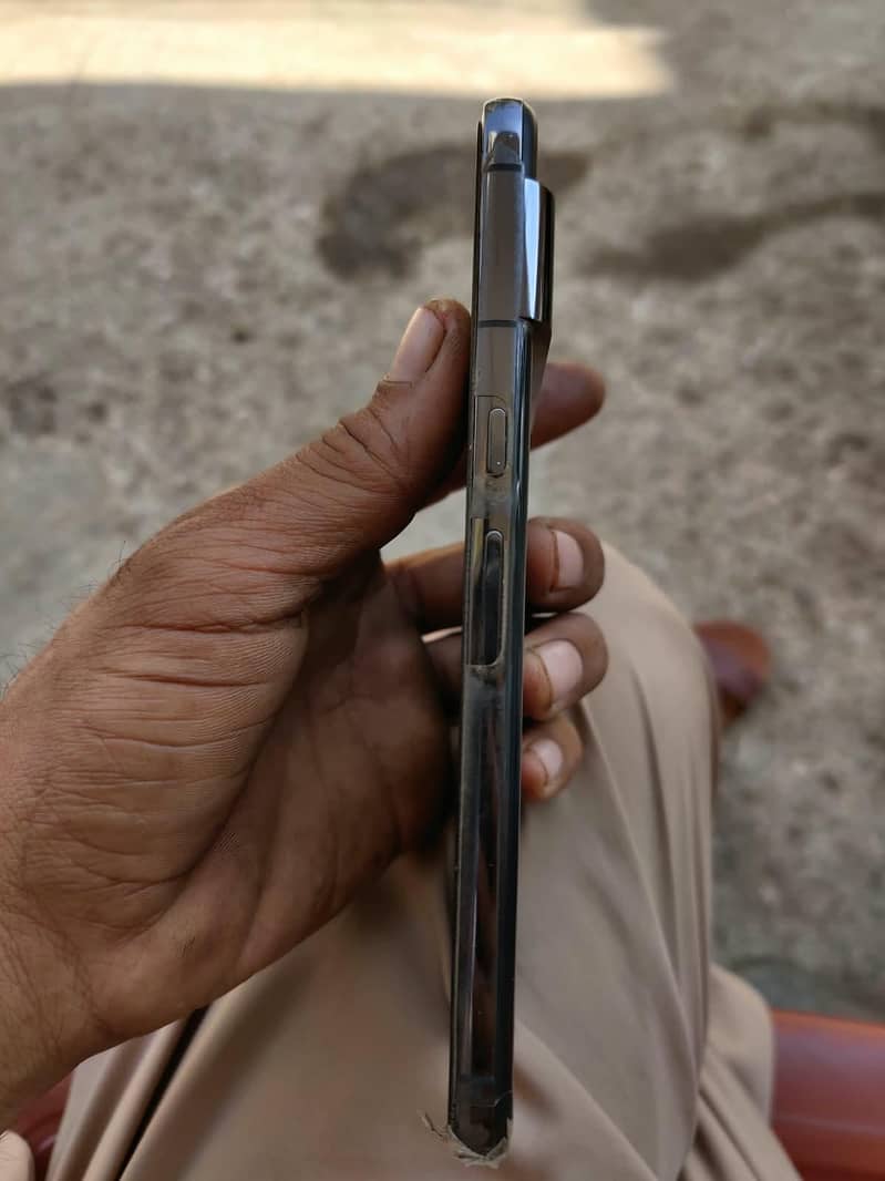 Google Pixel 8 Pro 4