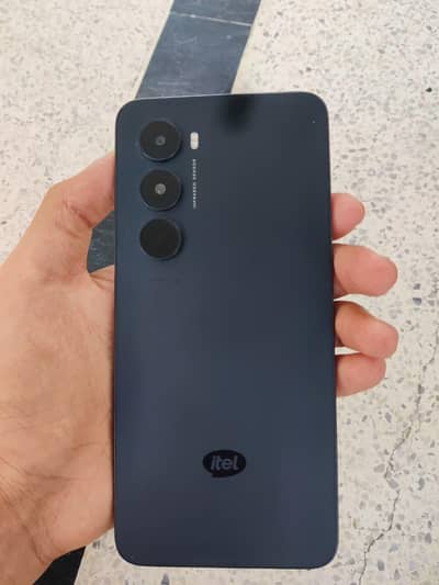 Itel A100