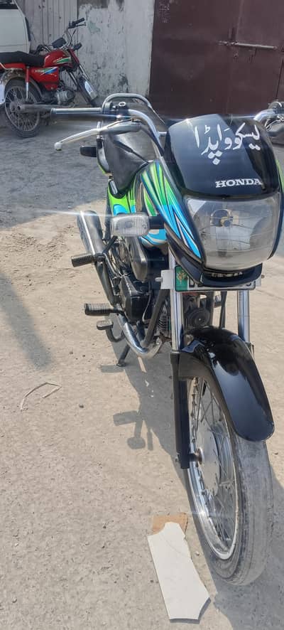 Honda pirdar 100 cc model 18 19 location Lahore