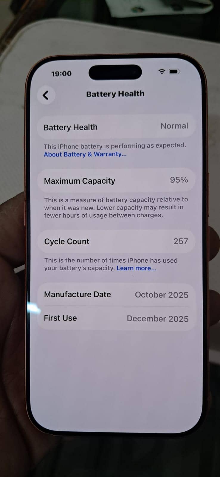 Apple iPhone 17 Pro 1