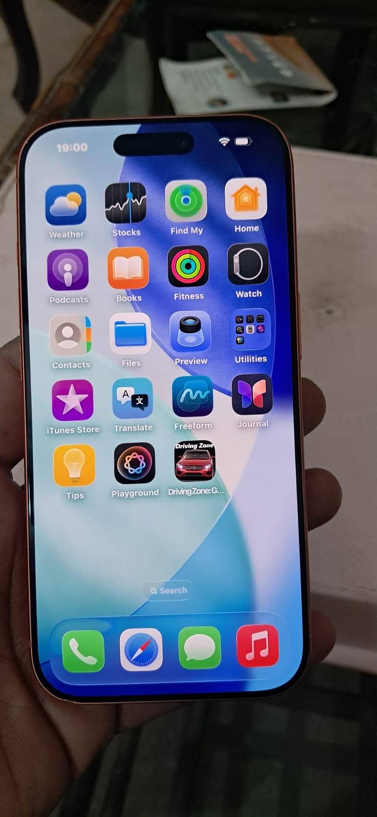 Apple iPhone 17 Pro 8