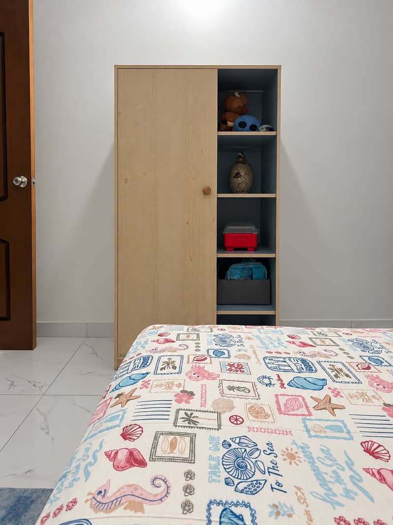 Habitt Single Bed with Wardrobe | Almost New - Beds - 1120358953