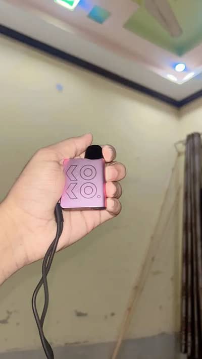 uwell ak3 new pod with box and lanyard 2 coils , 18+ only