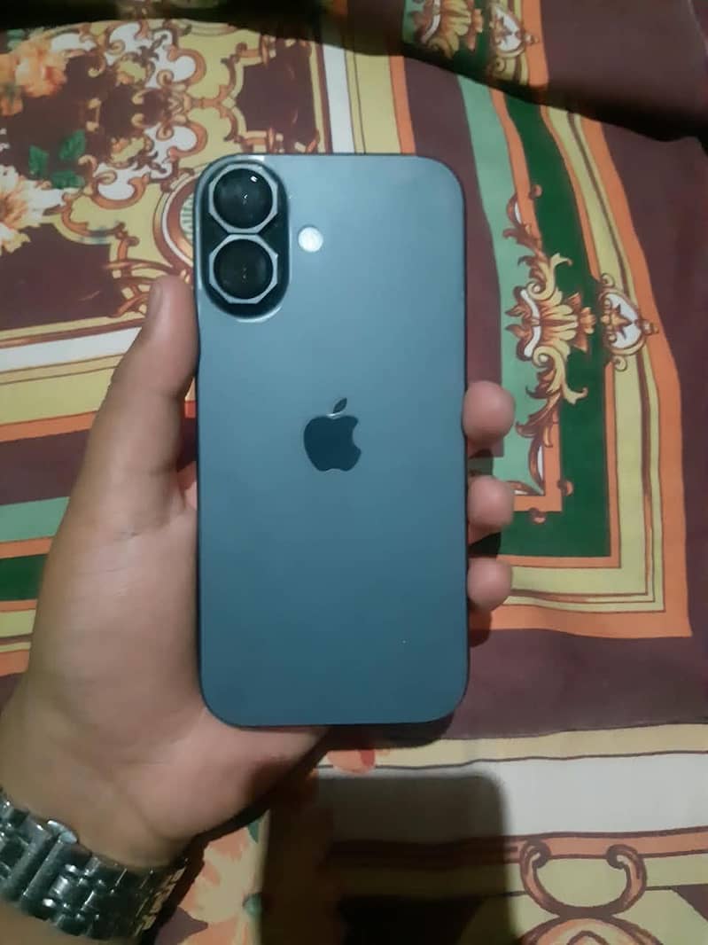 Apple iPhone 17 1