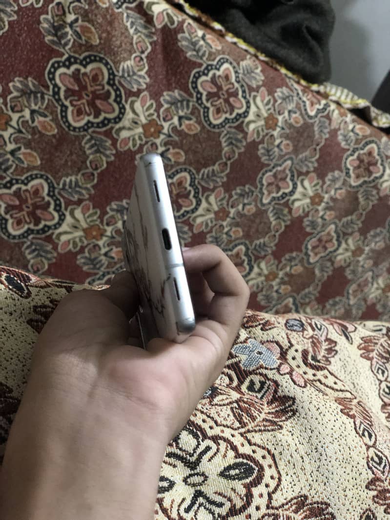 Google Pixel 7a 0