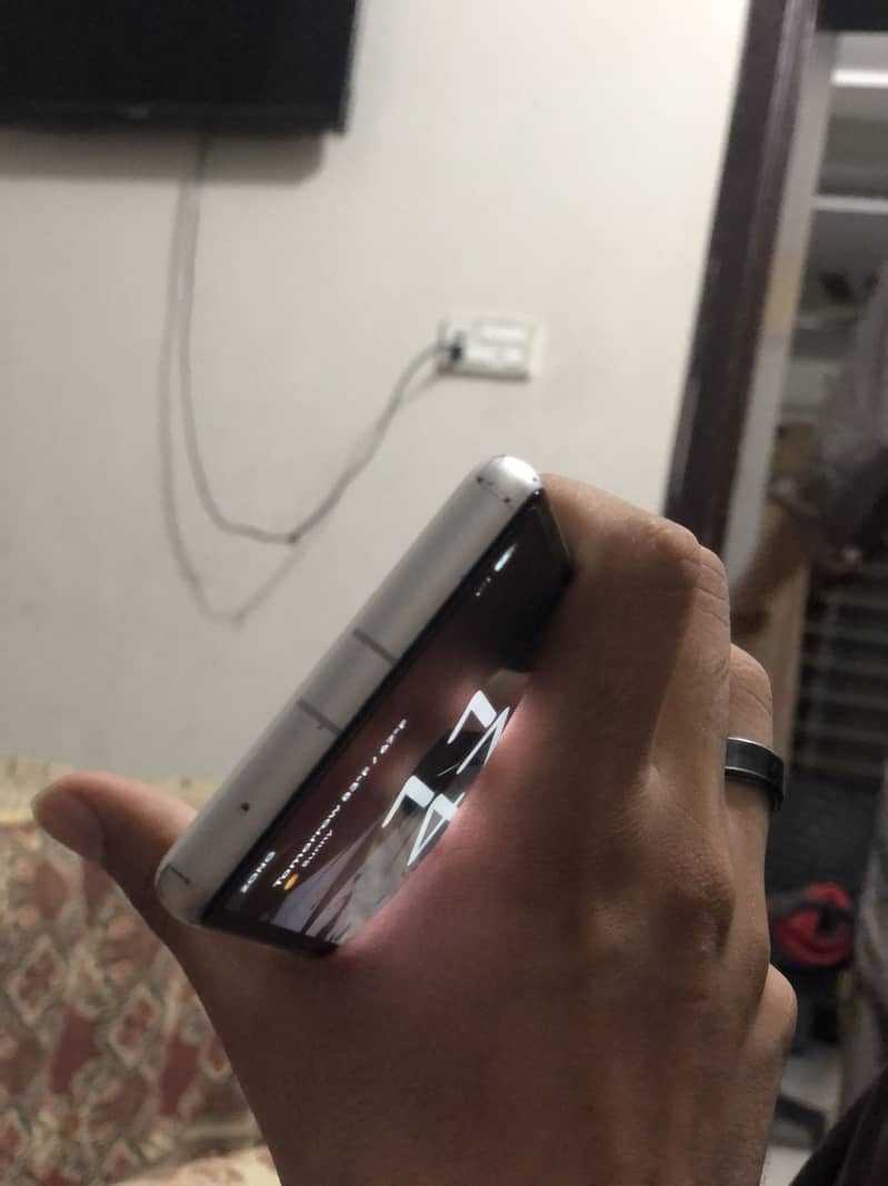 Google Pixel 7a 1