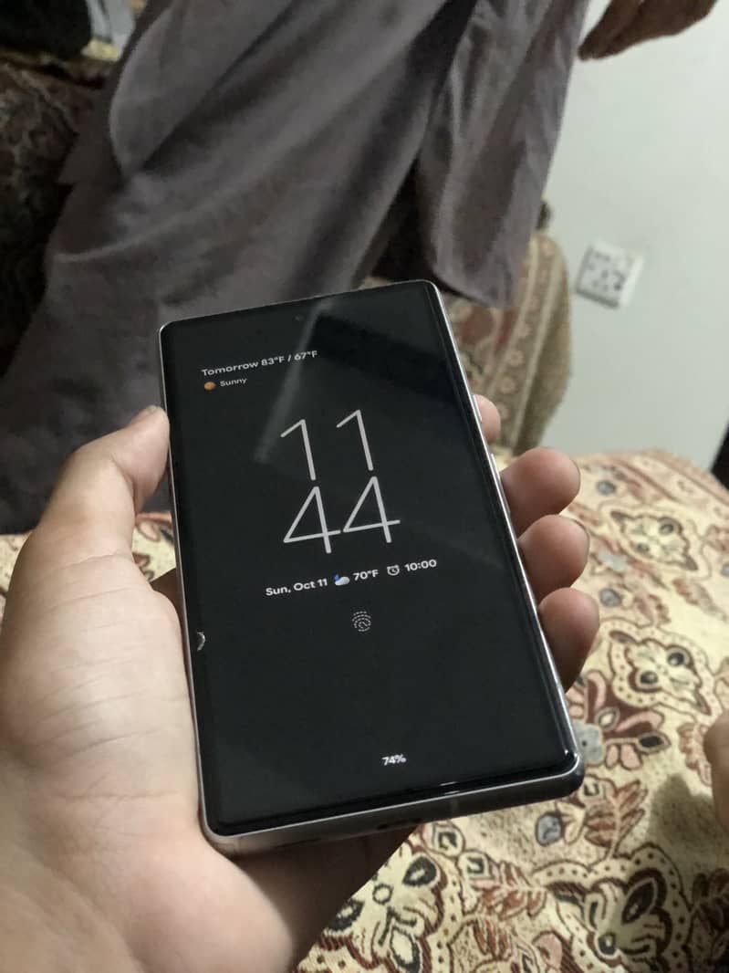 Google Pixel 7a 5