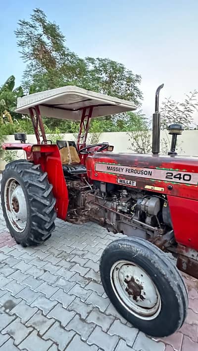 Millat Massey Ferguson 240