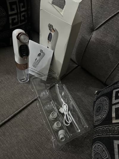 Hydra Facial Beauty Device
