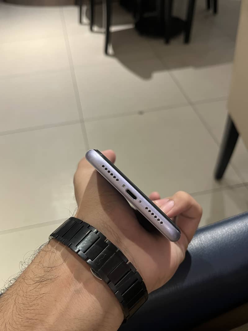 Apple iPhone 11 2