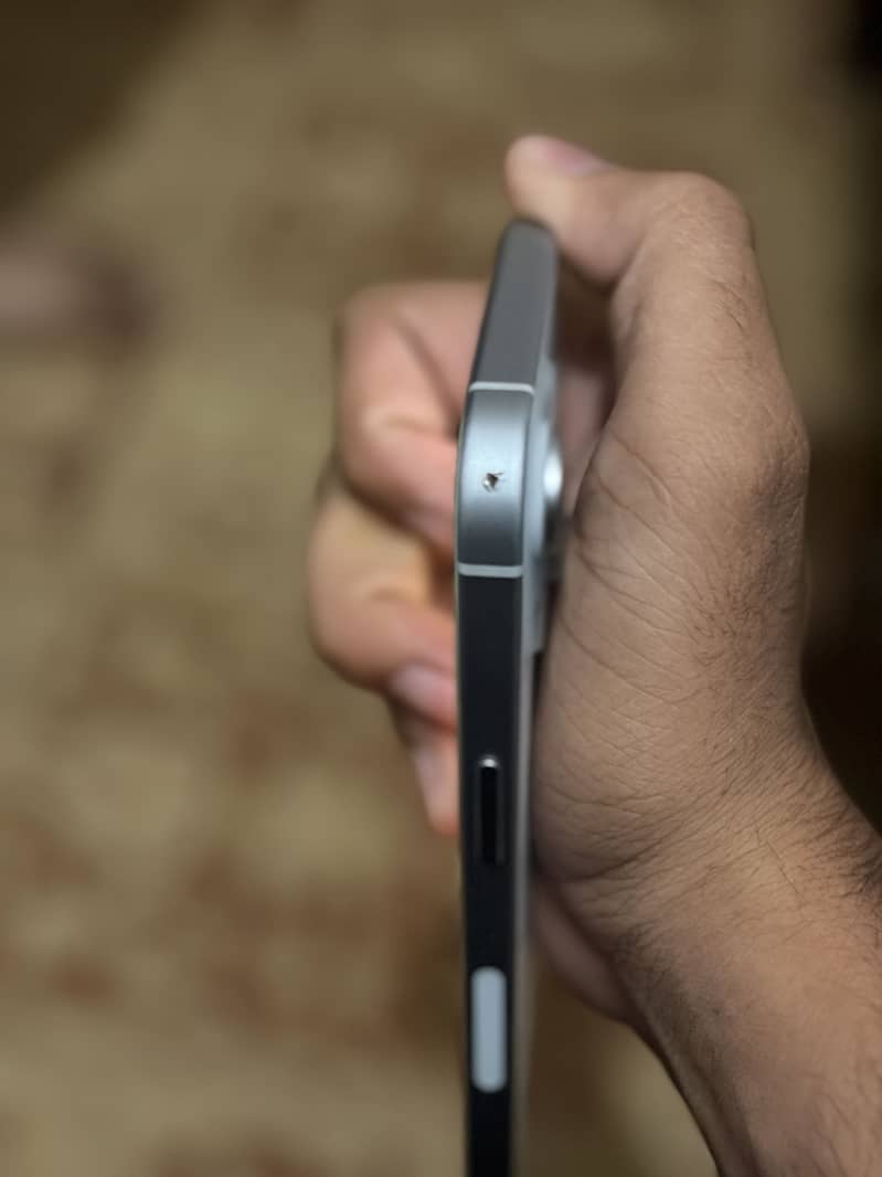 Apple iPhone 15 1