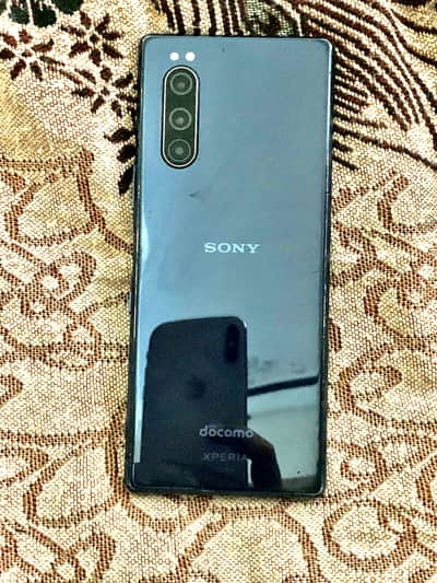 Sony Xperia 5
