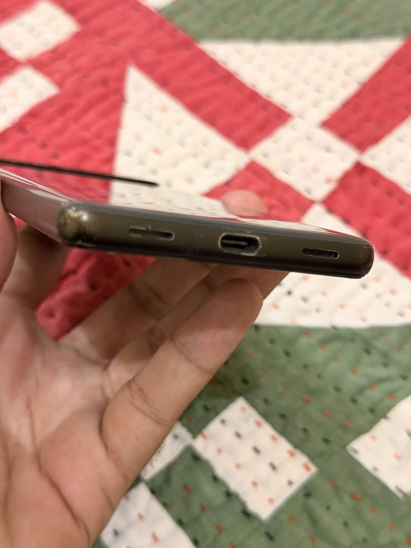 Google Pixel 6a 4