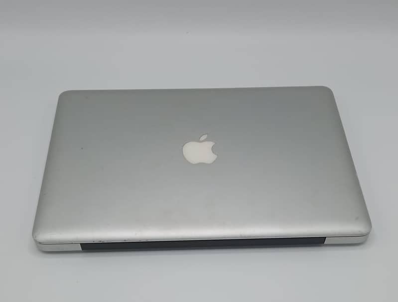 MacBook pro 11 0