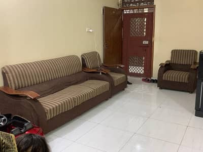 5 SEATER SOFA SET URGENT SALE