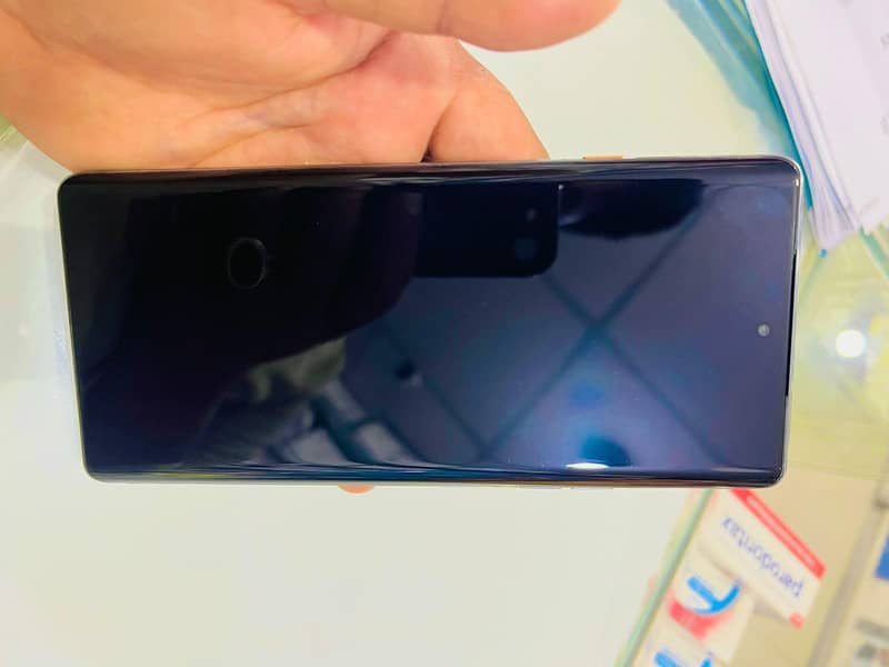 Tecno CAMON 40 Pro 5