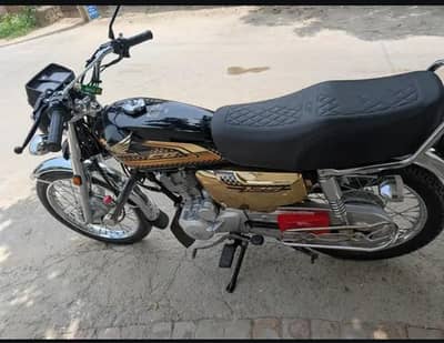 Honda 125 CG self start  Full edition goldon Black colo