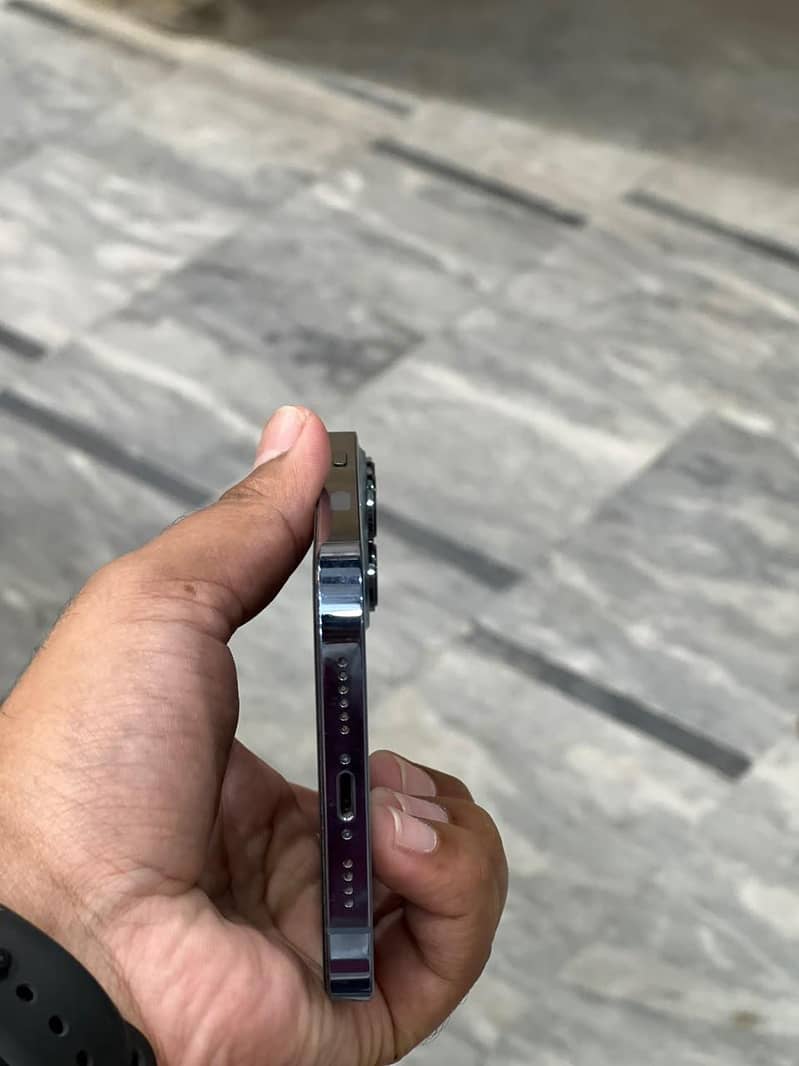 Apple iPhone 13 Pro Max 3